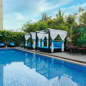 **** Hotel Golden & Vietname
