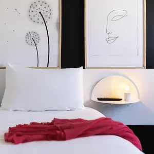 Ibis Styles Gare De L'est Château Landon Hotel